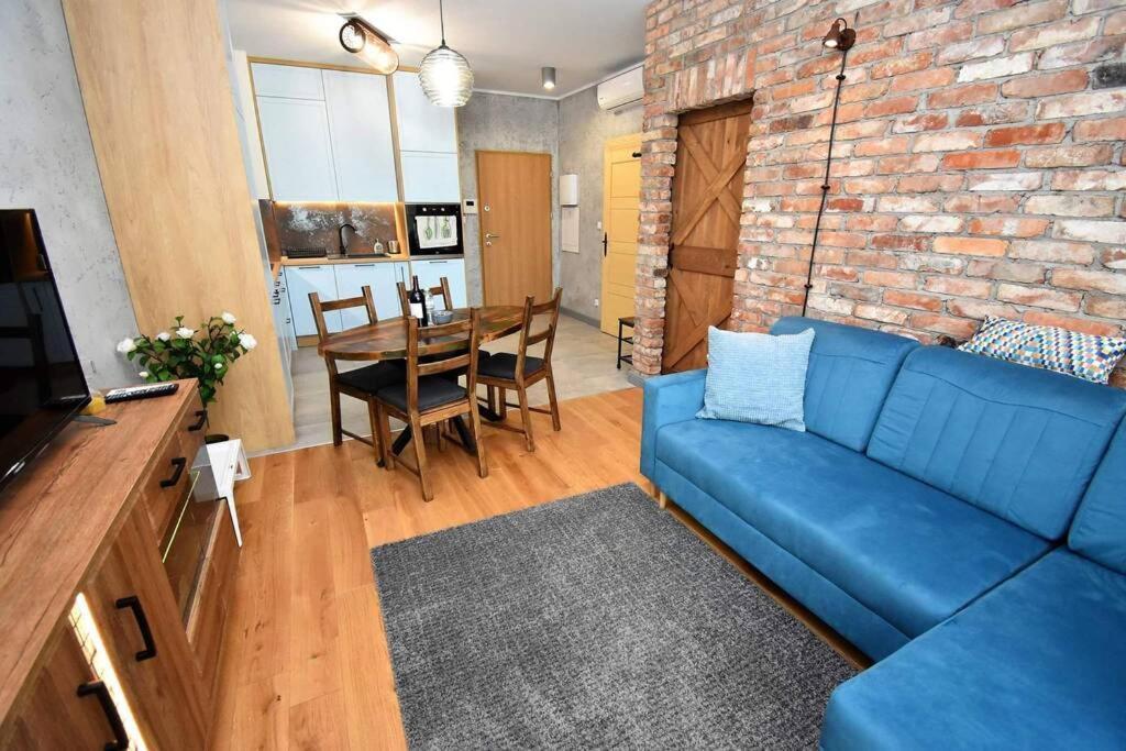 Apartament Blue Bastion Walowa 23C Z Klimatyzacja I Miejscem Parkingowym W Podziemnym Parkingu Gdansk Exterior photo